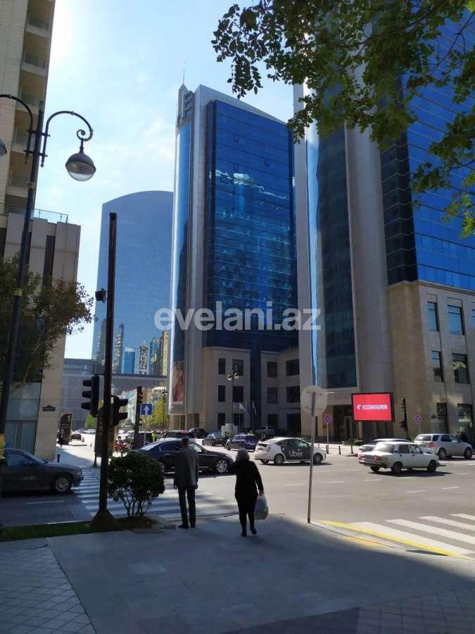 Сдаётся, новостройка, 3-комнаты, 66 m², Баку, Насиминский r, 28 мая m.