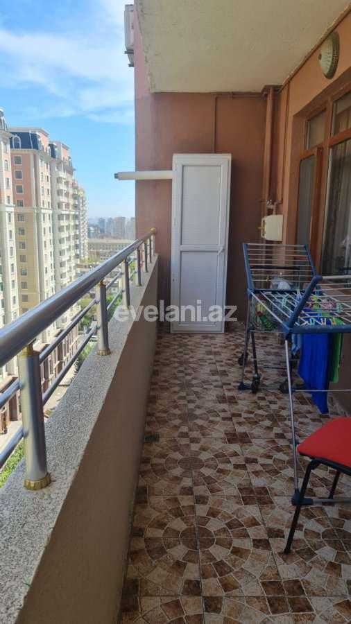 Satılır, yeni tikili, 3 otaqlı, 130 m², Bakı, Yasamal r, Elmlər Akademiyası m.