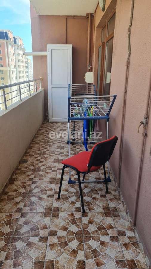 Satılır, yeni tikili, 3 otaqlı, 130 m², Bakı, Yasamal r, Elmlər Akademiyası m.