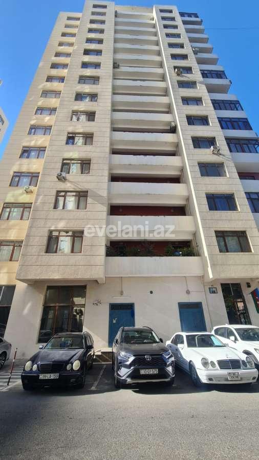 Satılır, yeni tikili, 3 otaqlı, 130 m², Bakı, Yasamal r, Elmlər Akademiyası m.