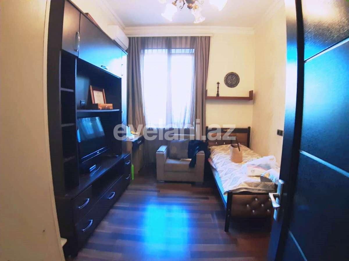 Satılır, köhnə tikili, 2 otaqlı, 65 m², Bakı, Yasamal r, Nizami m.