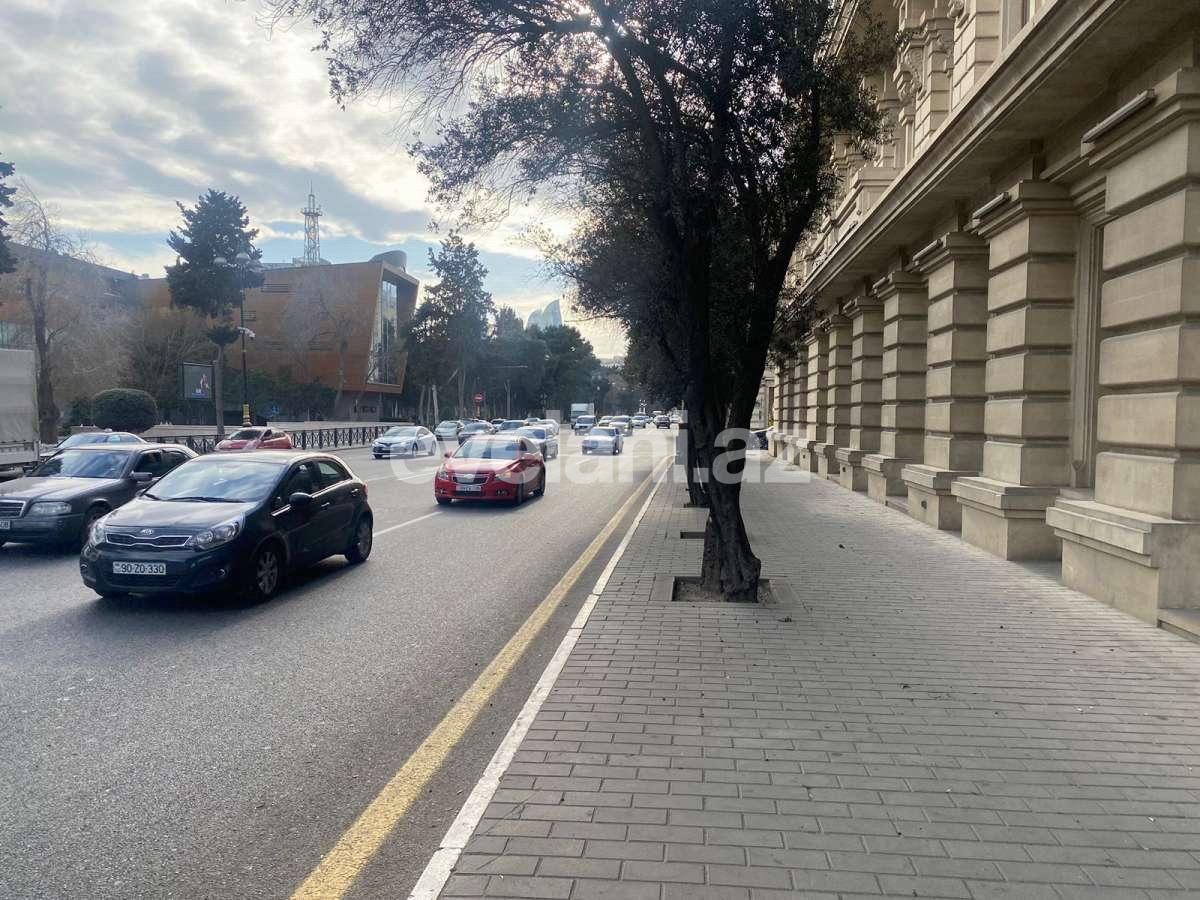 Satılır, ofis, 2 otaqlı, 80 m², Bakı, Səbail r, Sahil m.