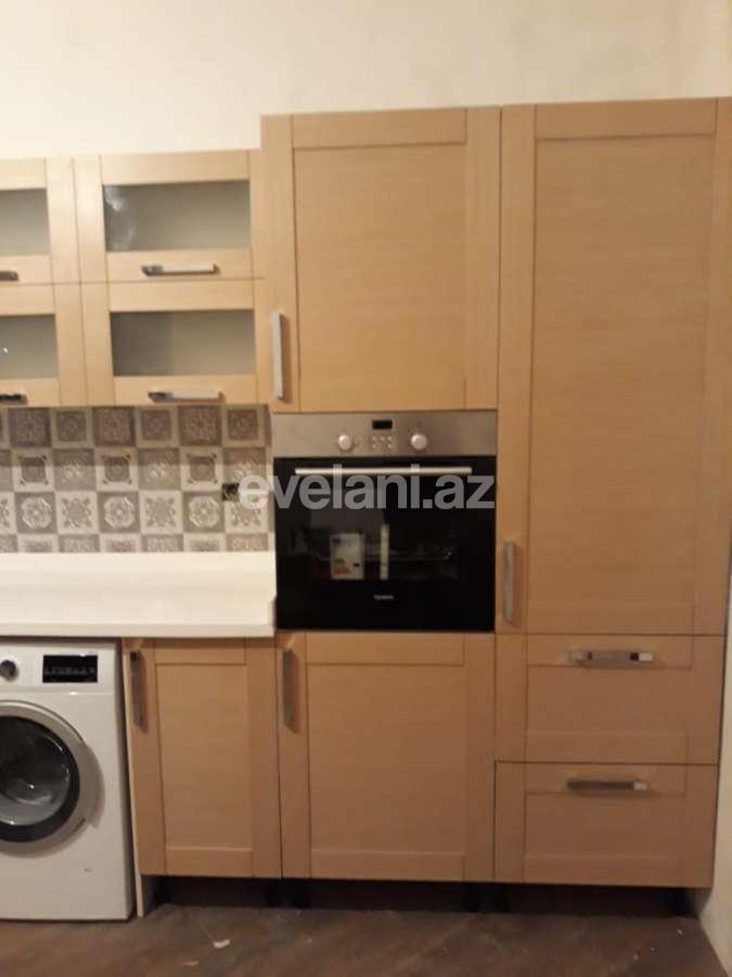 Satılır, həyət evi / bağ, 7 otaqlı, 350 m², Bakı, Abşeron r, Novxanı q.