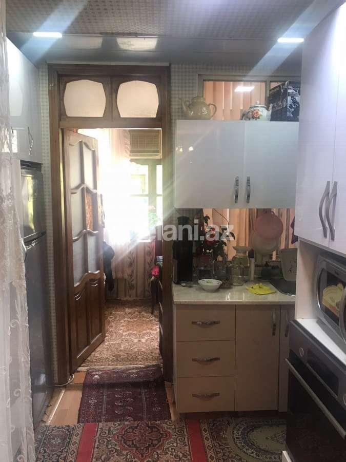 Satılır, köhnə tikili, 2 otaqlı, 55 m², Bakı, Binəqədi r, Azadlıq prospekti m.