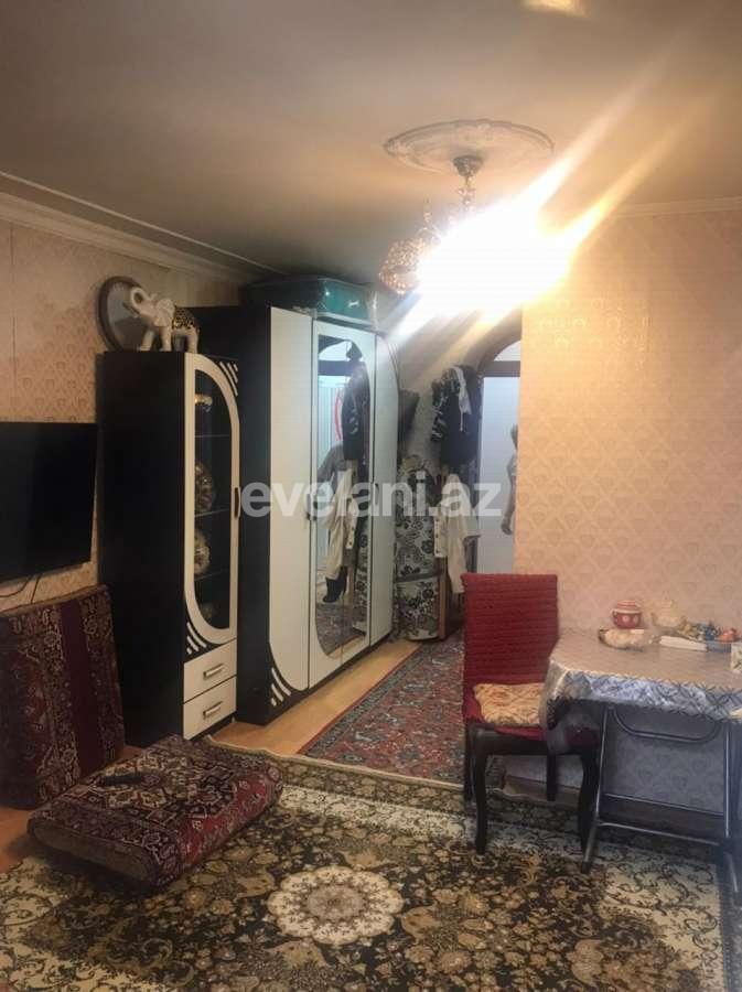 Satılır, köhnə tikili, 2 otaqlı, 55 m², Bakı, Binəqədi r, Azadlıq prospekti m.