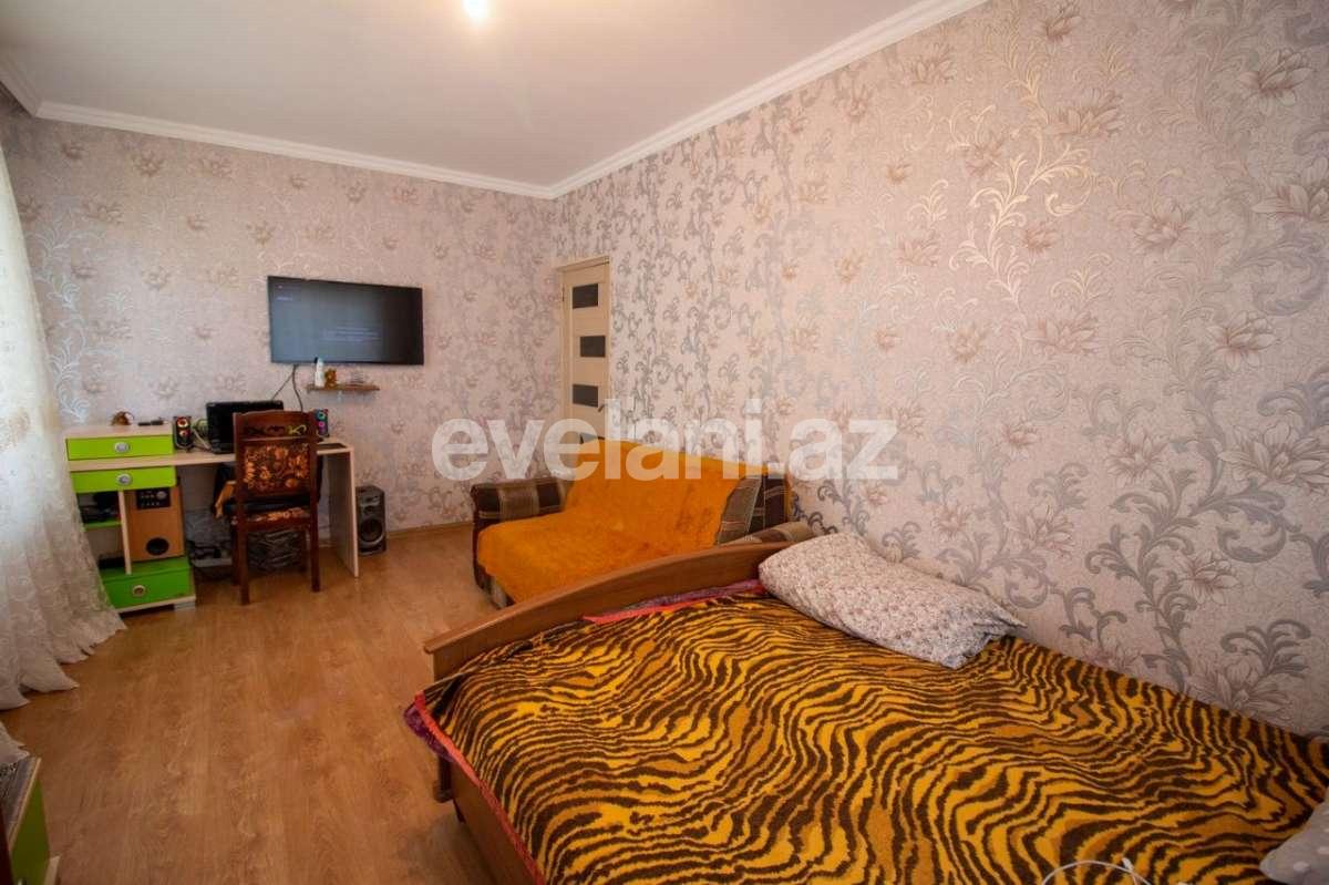 Sale, old building, 3 room, 85 m², Baku, Khatai r, Ahmedli m.