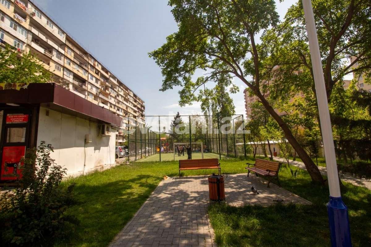 Sale, old building, 3 room, 85 m², Baku, Khatai r, Ahmedli m.