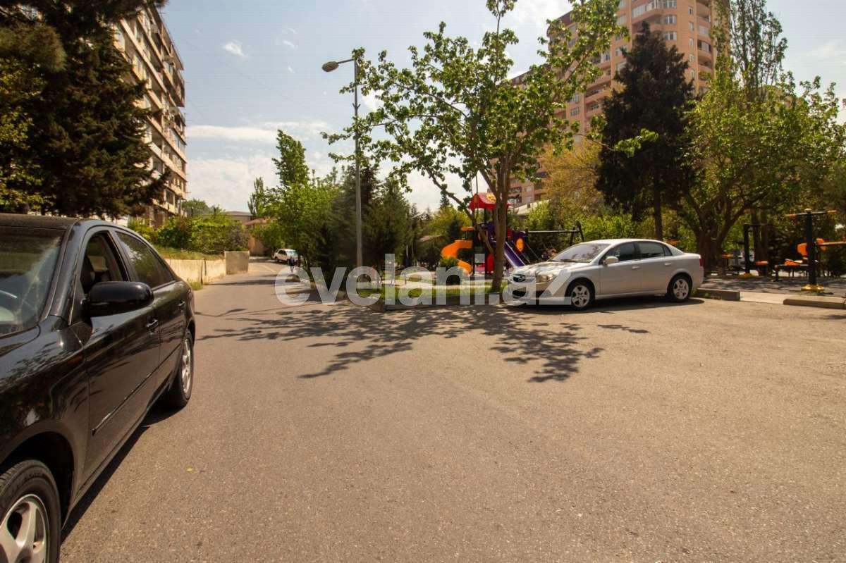 Sale, old building, 3 room, 85 m², Baku, Khatai r, Ahmedli m.