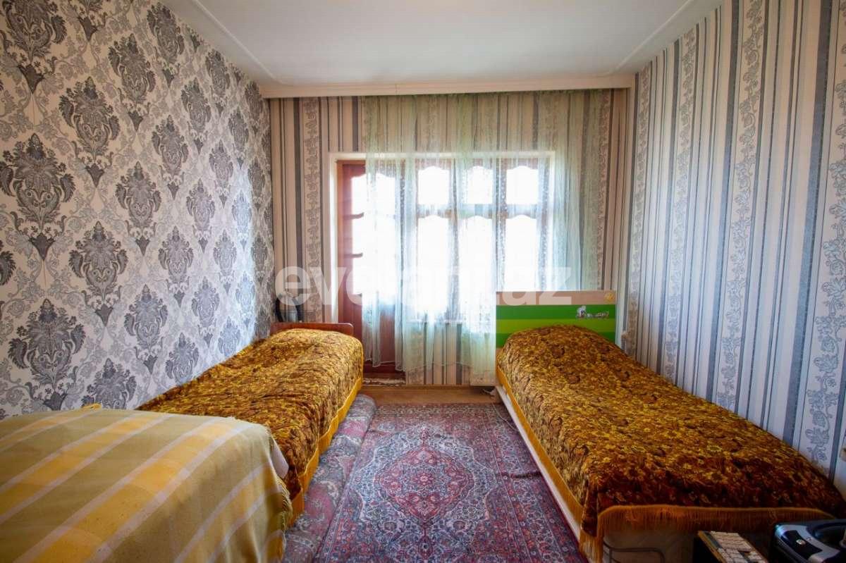 Sale, old building, 3 room, 85 m², Baku, Khatai r, Ahmedli m.