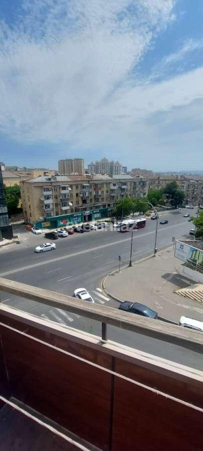 Kirayə verilir, köhnə tikili, 2 otaqlı, 68 m², Bakı, Yasamal r, Elmlər Akademiyası m.