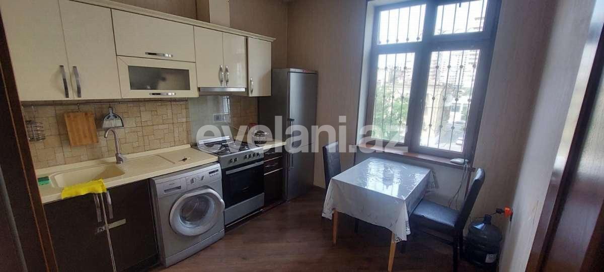 Kirayə verilir, köhnə tikili, 2 otaqlı, 68 m², Bakı, Yasamal r, Elmlər Akademiyası m.