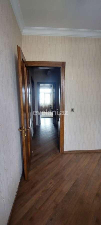 Kirayə verilir, köhnə tikili, 2 otaqlı, 68 m², Bakı, Yasamal r, Elmlər Akademiyası m.