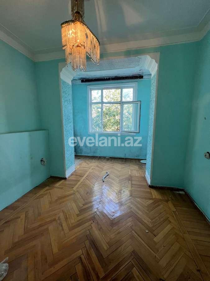 Satılır, köhnə tikili, 1 otaqlı, 40 m², Bakı, Binəqədi r, Azadlıq prospekti m.