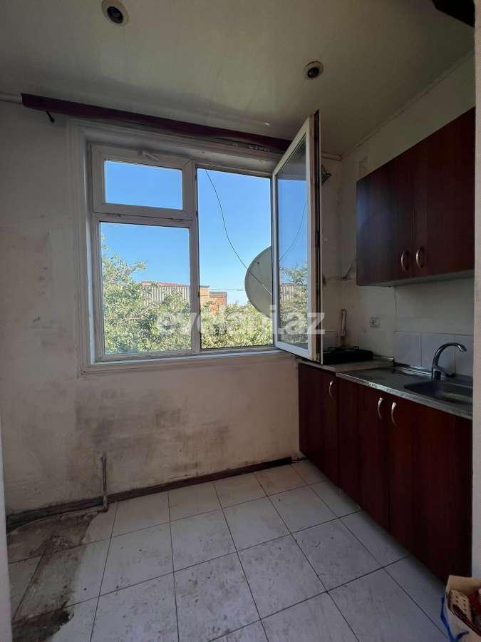 Satılır, köhnə tikili, 1 otaqlı, 40 m², Bakı, Binəqədi r, Azadlıq prospekti m.