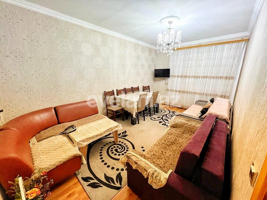 Satılır, köhnə tikili, 2 otaqlı, 55 m², Bakı, Nəsimi r, 4-cü mikrorayon q, Memar Əcəmi m.