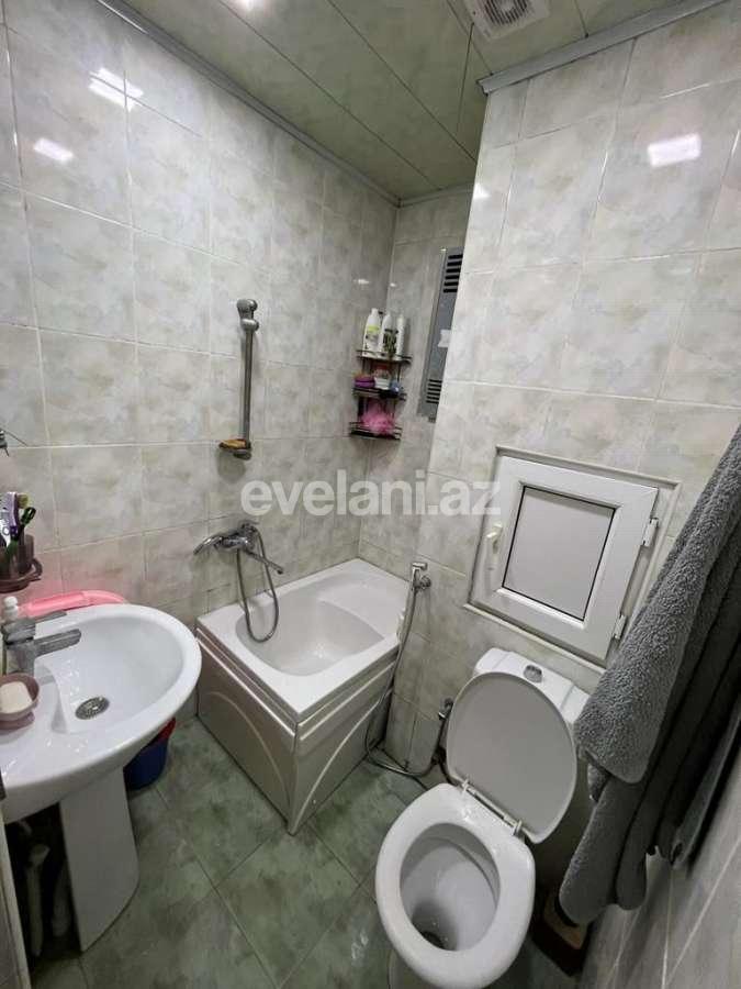 Satılır, köhnə tikili, 2 otaqlı, 55 m², Bakı, Nəsimi r, 4-cü mikrorayon q, Memar Əcəmi m.