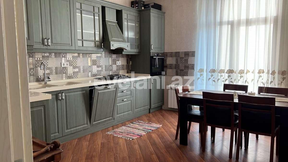 Rent, new building, 4 room, 170 m², Baku, Sabail r, Icheri Sheher m.