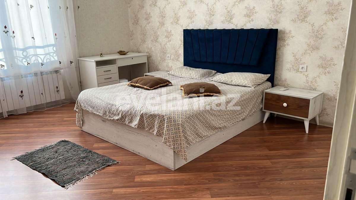 Rent, new building, 4 room, 170 m², Baku, Sabail r, Icheri Sheher m.