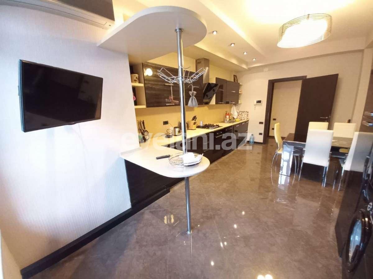 Kirayə verilir, yeni tikili, 3 otaqlı, 120 m², Bakı, Xətai r, Şah İsmayıl Xətai m.