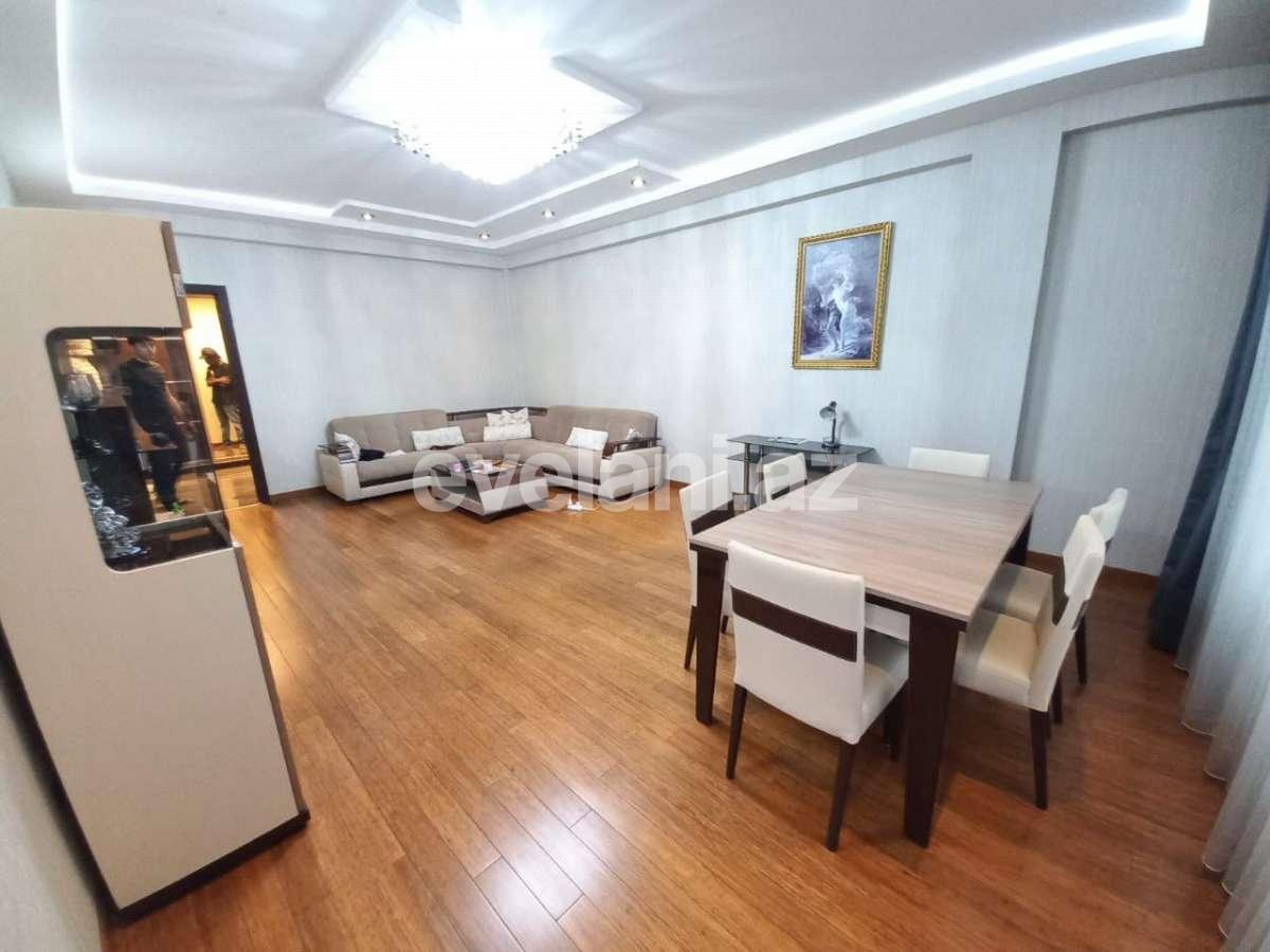 Kirayə verilir, yeni tikili, 3 otaqlı, 120 m², Bakı, Xətai r, Şah İsmayıl Xətai m.