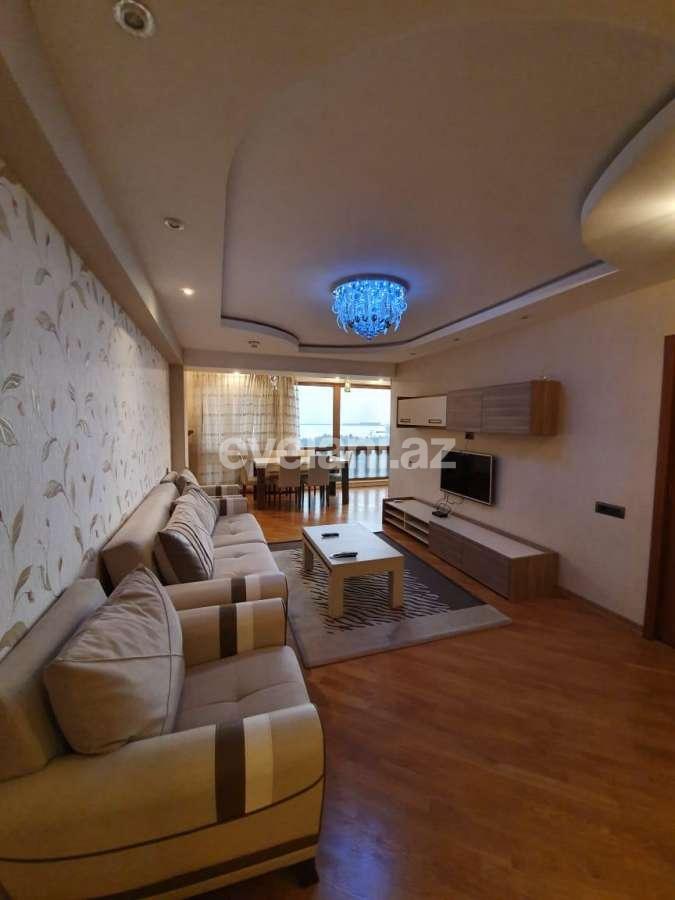 Kirayə verilir, köhnə tikili, 3 otaqlı, 84.99 m², Bakı, Səbail r, Sahil m.
