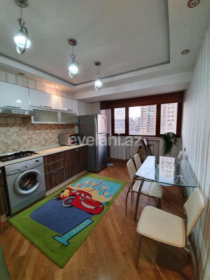 Kirayə verilir, köhnə tikili, 3 otaqlı, 84.99 m², Bakı, Səbail r, Sahil m.