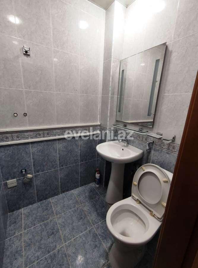 Satılır, köhnə tikili, 4 otaqlı, 120 m², Bakı, Xətai r, Şah İsmayıl Xətai m.