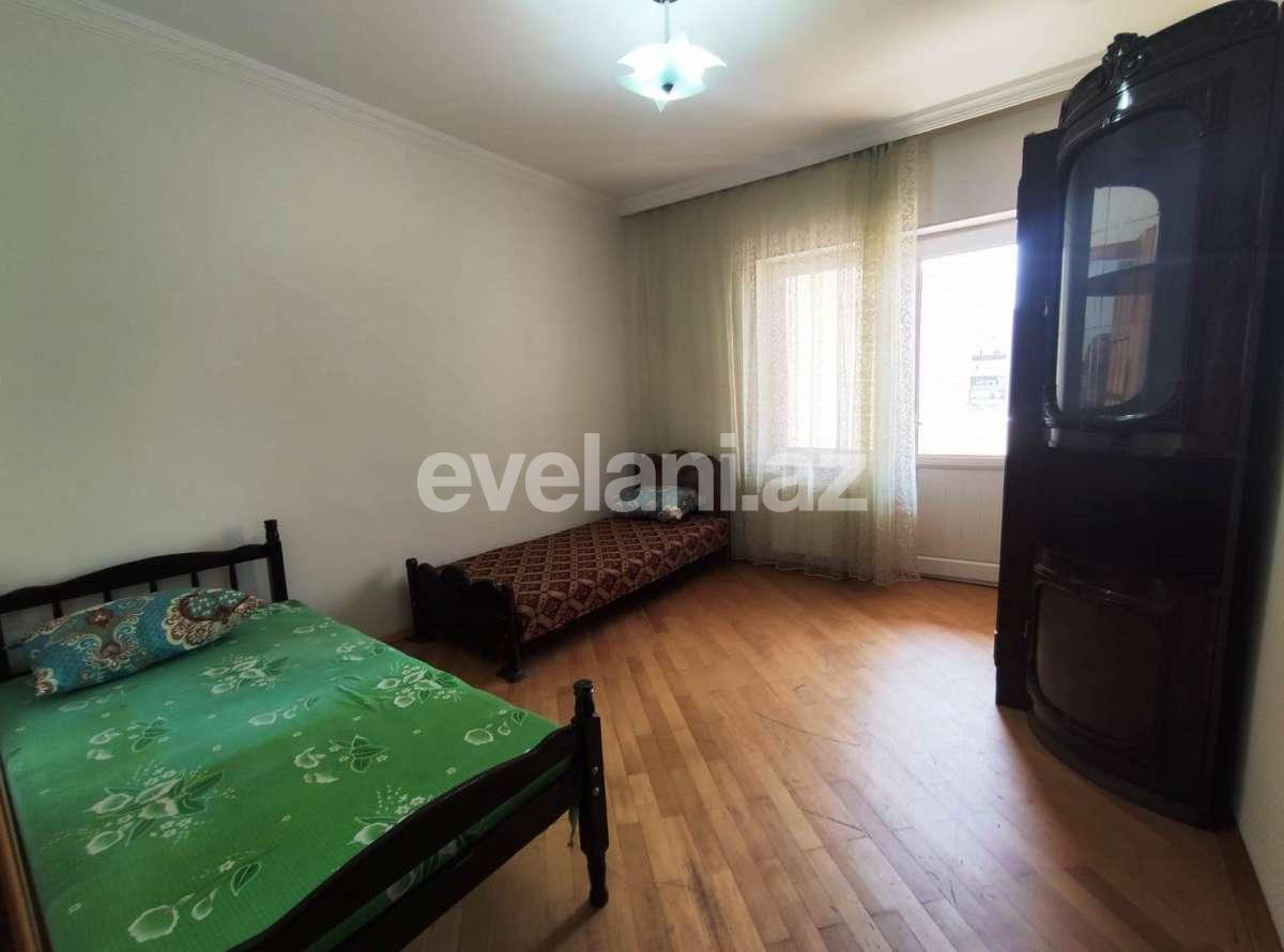 Satılır, köhnə tikili, 4 otaqlı, 120 m², Bakı, Xətai r, Şah İsmayıl Xətai m.