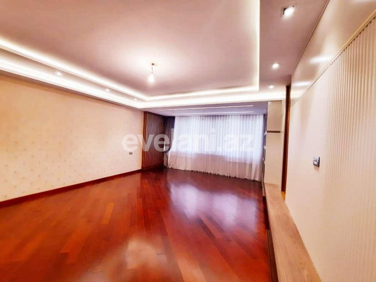 Satılır, yeni tikili, 4 otaqlı, 170 m², Bakı, Nizami r, Qara Qarayev m.