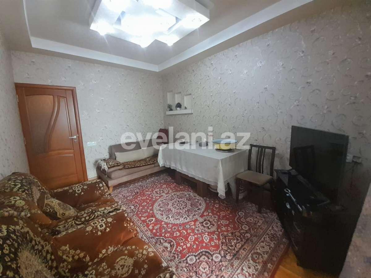 Satılır, köhnə tikili, 3 otaqlı, 60 m², Bakı, Suraxanı r, Massiv D q.