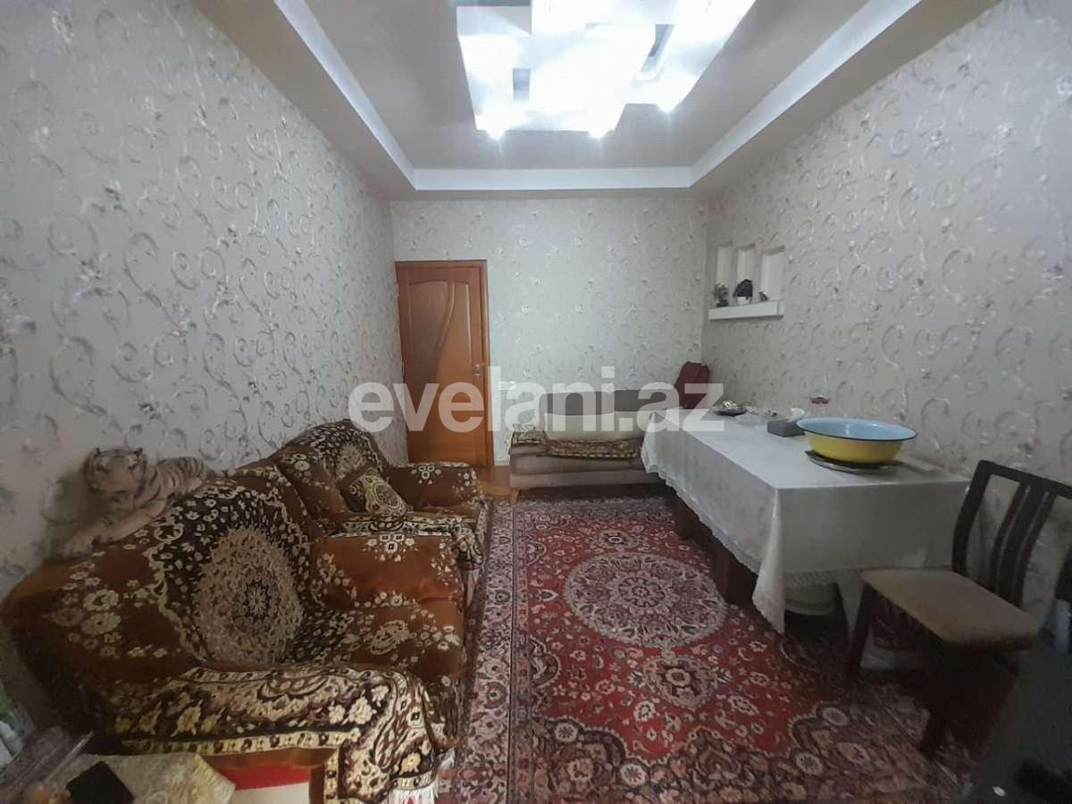 Satılır, köhnə tikili, 3 otaqlı, 60 m², Bakı, Suraxanı r, Massiv D q.