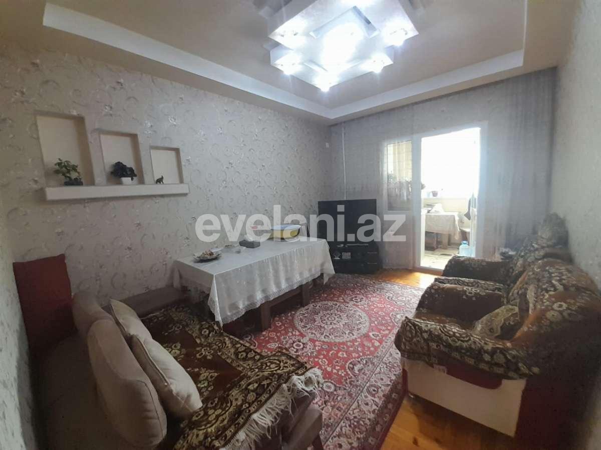 Satılır, köhnə tikili, 3 otaqlı, 60 m², Bakı, Suraxanı r, Massiv D q.