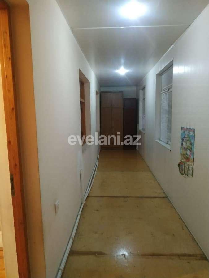 Rent, old building, 4 room, 101 m², Baku, Surakhani r, Massiv D d.