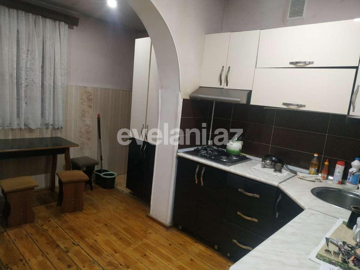 Rent, old building, 4 room, 101 m², Baku, Surakhani r, Massiv D d.