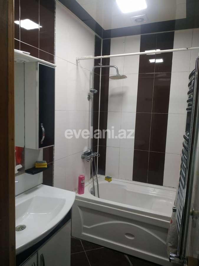 Rent, old building, 4 room, 101 m², Baku, Surakhani r, Massiv D d.