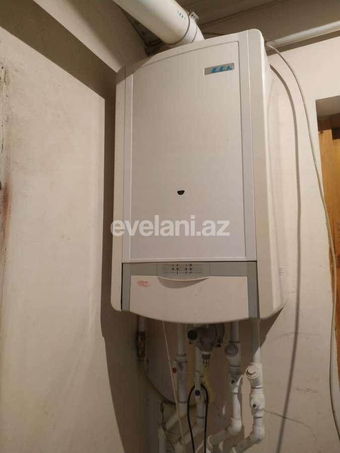 Rent, old building, 4 room, 101 m², Baku, Surakhani r, Massiv D d.