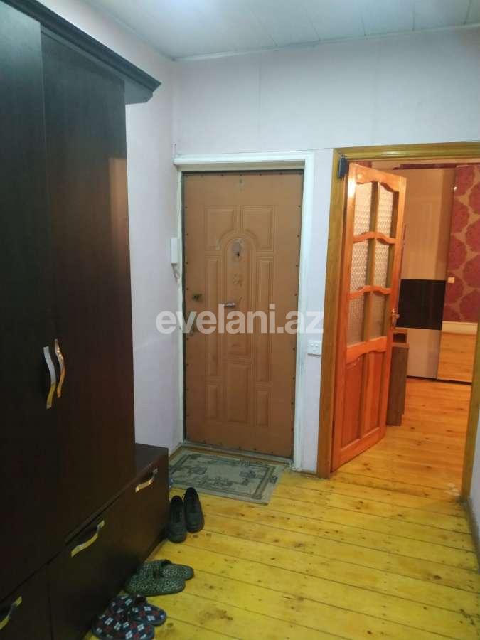 Rent, old building, 4 room, 101 m², Baku, Surakhani r, Massiv D d.