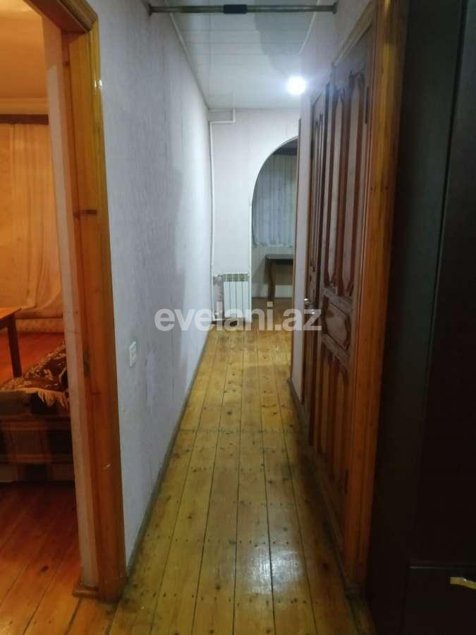 Rent, old building, 4 room, 101 m², Baku, Surakhani r, Massiv D d.