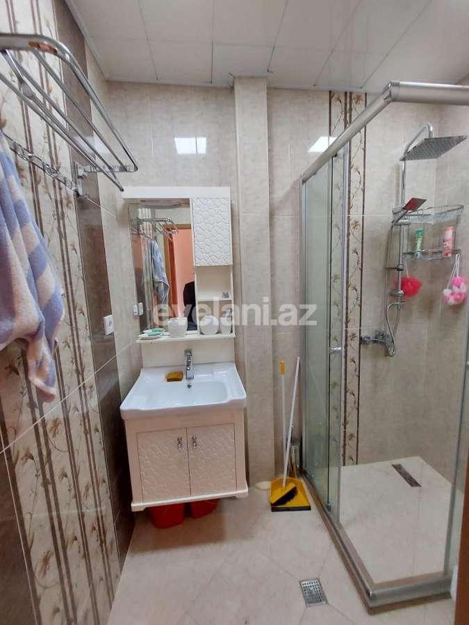 Satılır, köhnə tikili, 2 otaqlı, 55 m², Bakı, Səbail r, Sahil m.