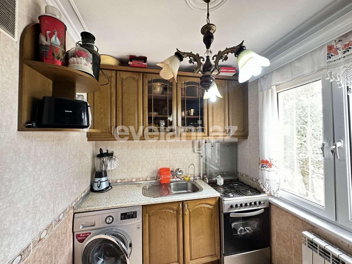 Satılır, yeni tikili, 2 otaqlı, 50 m², Bakı, Nizami r, Neftçilər m.