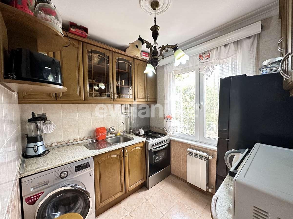 Satılır, yeni tikili, 2 otaqlı, 50 m², Bakı, Nizami r, Neftçilər m.