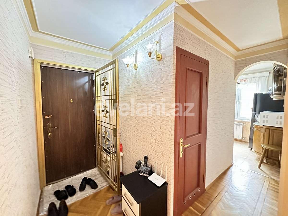 Satılır, yeni tikili, 2 otaqlı, 50 m², Bakı, Nizami r, Neftçilər m.