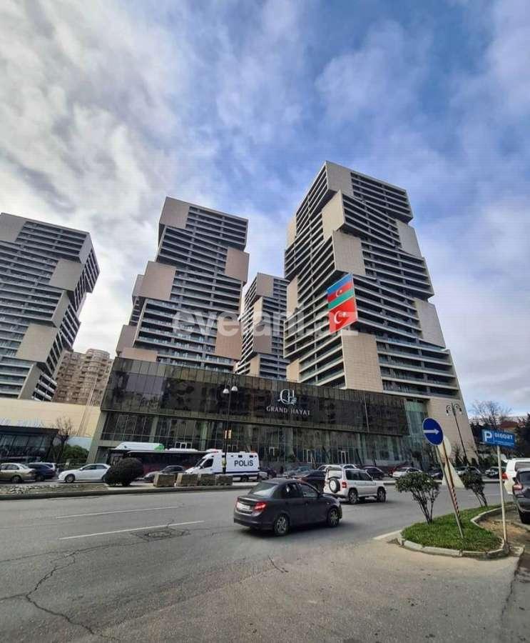 Satılır, yeni tikili, 4 otaqlı, 178 m², Bakı, Yasamal r, Yeni Yasamal q.