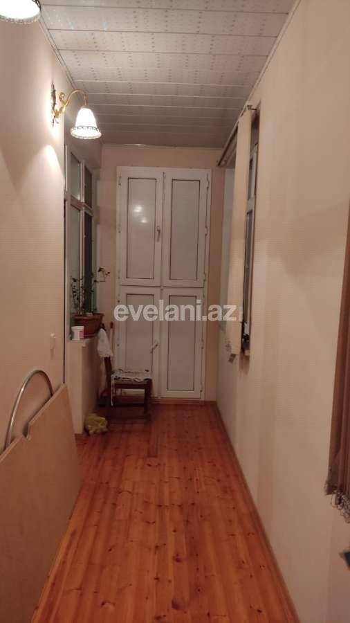 Kirayə verilir, köhnə tikili, 3 otaqlı, 70 m², Bakı, Nizami r, Qara Qarayev m.