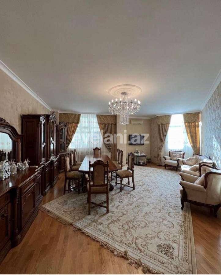 Satılır, yeni tikili, 4 otaqlı, 185 m², Bakı, Nərimanov r.