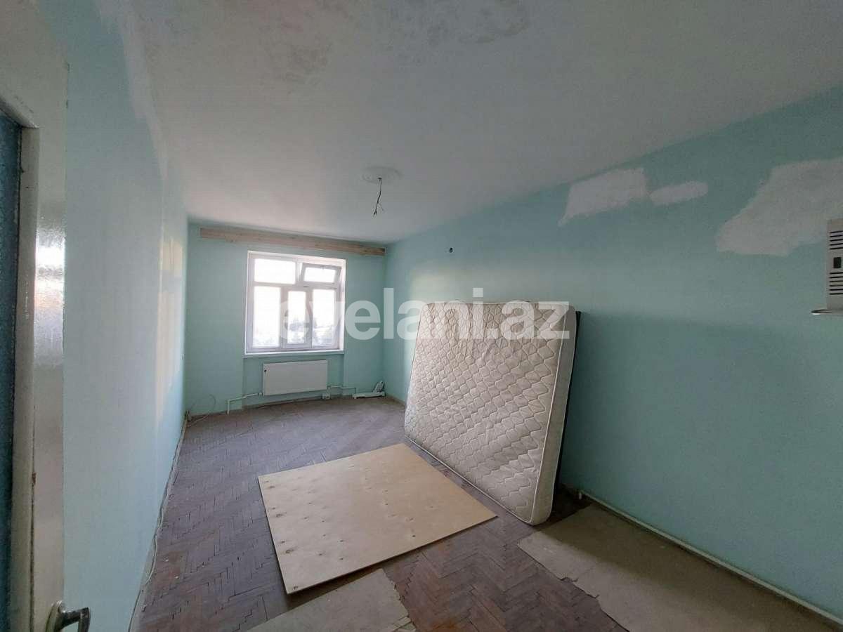 Продаётся, вторичка, 2-комнаты, 65 m², Баку, Низаминский r, Халглар Достлугу m.