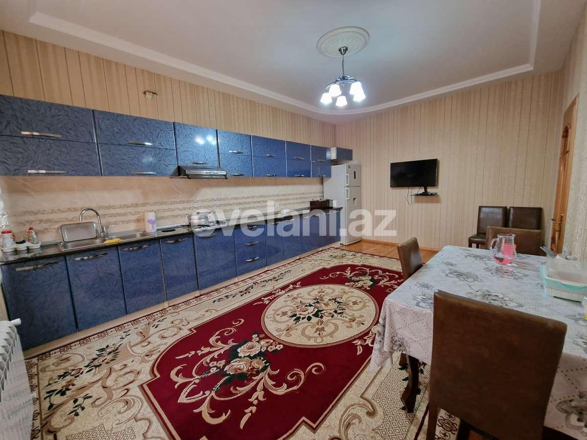 Satılır, həyət evi / bağ, 6 otaqlı, 206 m², Bakı, Xətai r, Əhmədli q.