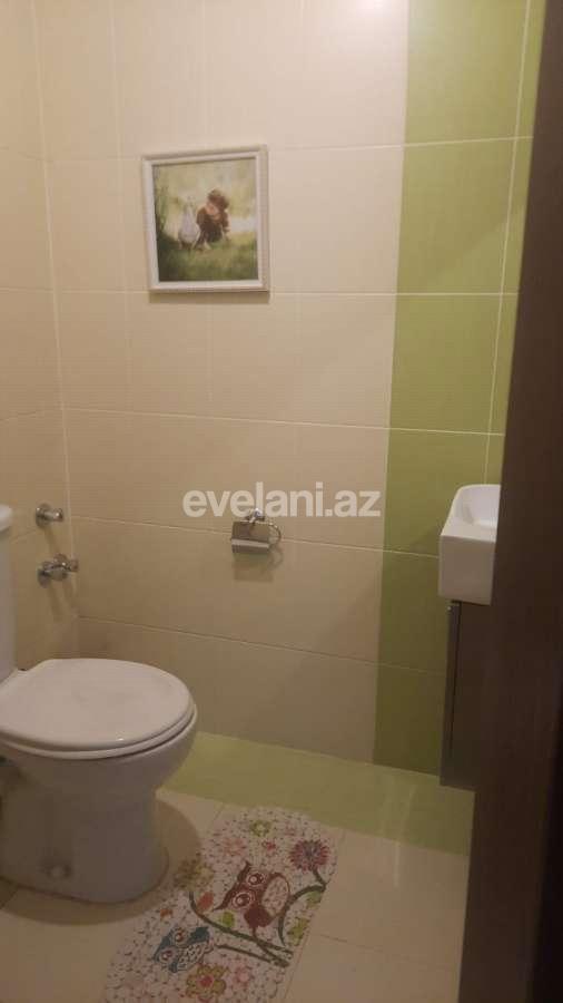 Rent, old building, 3 room, 130 m², Baku, Binagadi r, 9-th microdistrict d.