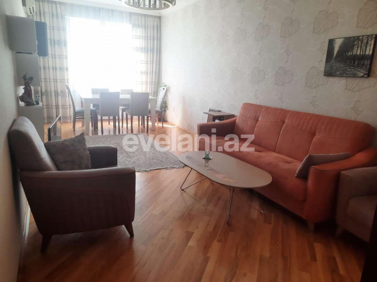 Rent, old building, 3 room, 130 m², Baku, Binagadi r, 9-th microdistrict d.
