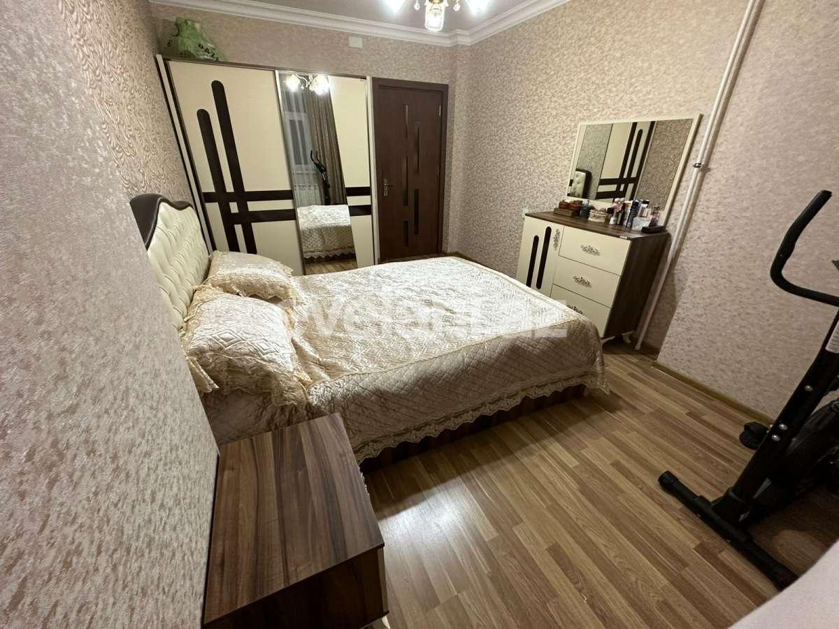 Продаётся, вторичка, 3-комнаты, 80 m², Баку, Низаминский r, Халглар Достлугу m.